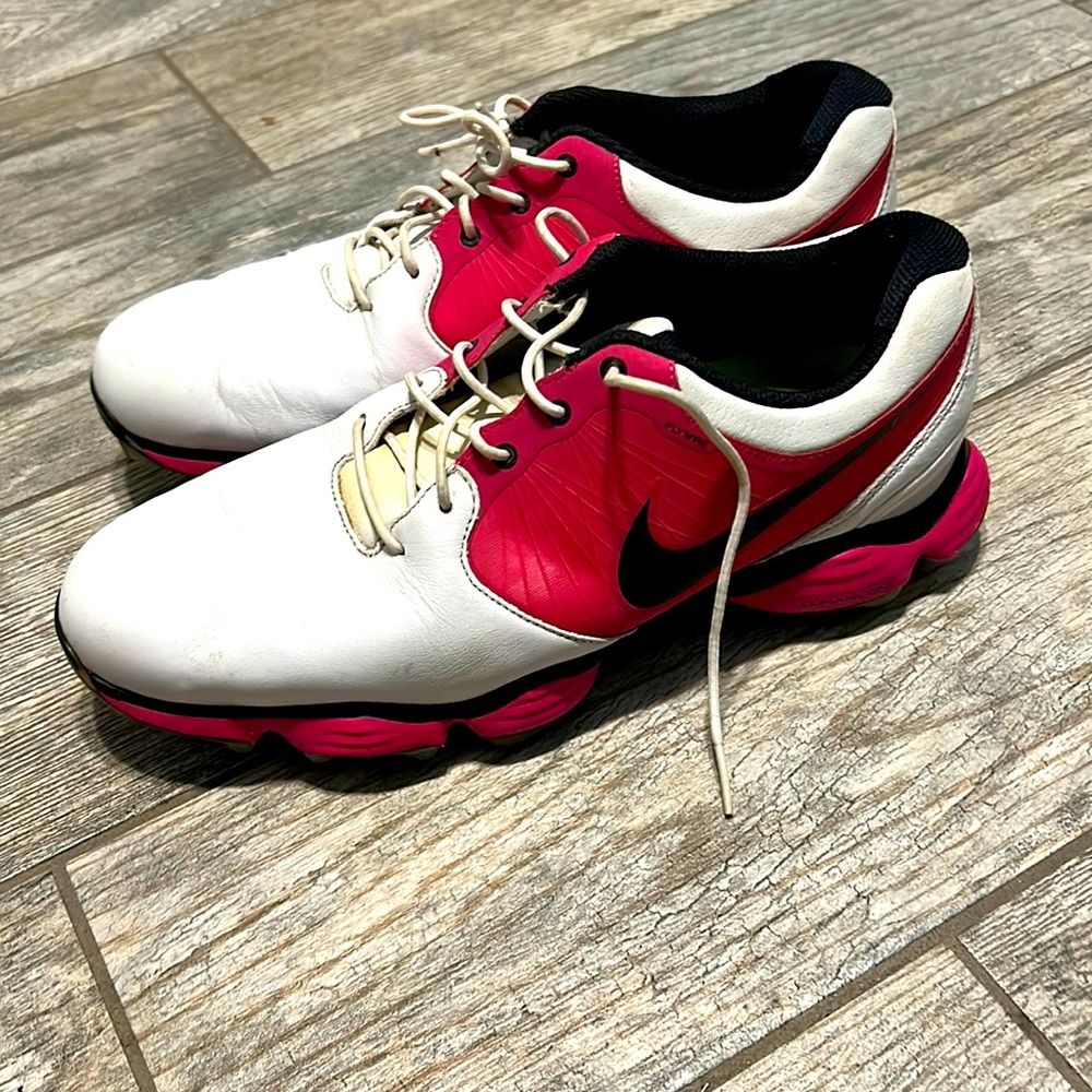 Nike Lunarlon Flywire golf shoes